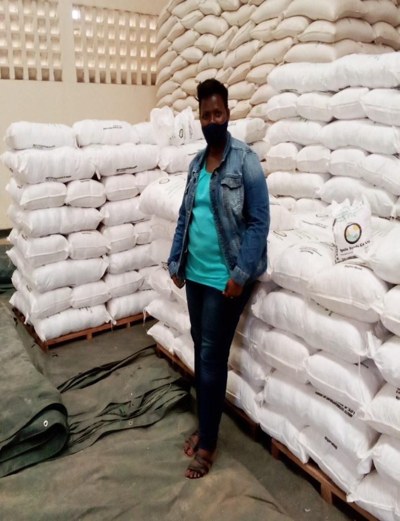 Norah Kamashazi from Rwanda farm photo 3